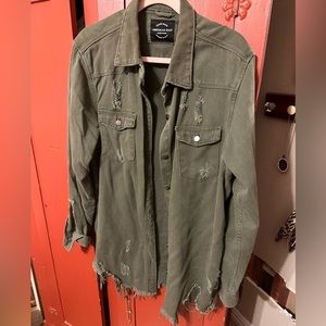 Distressed denim jacket 1x